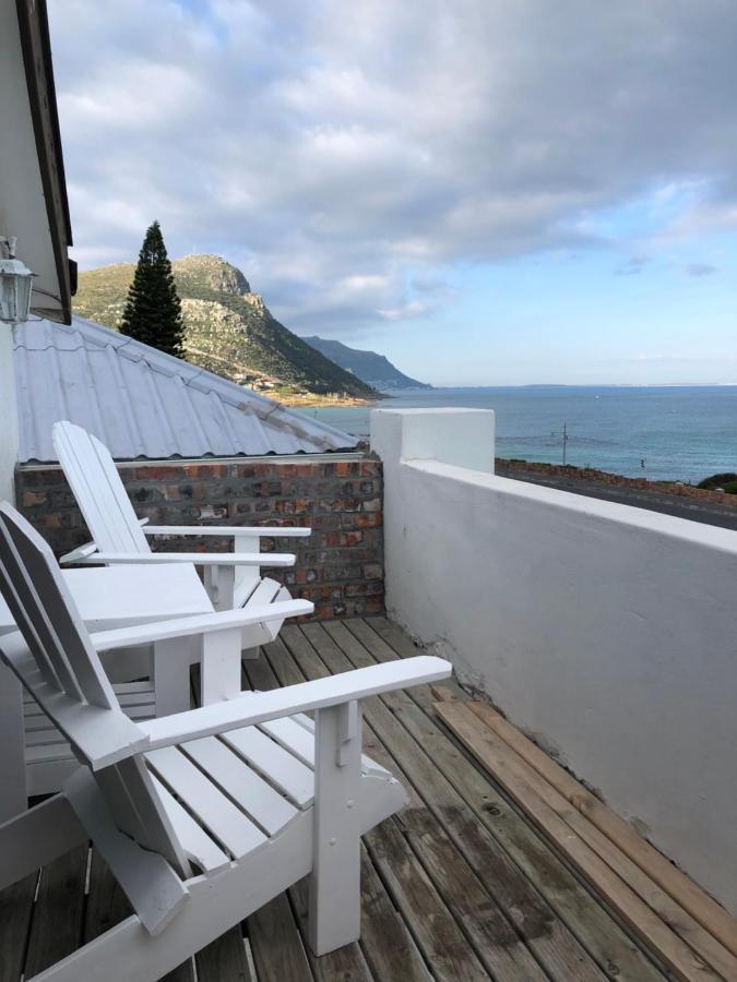 Ollava Guesthouse Simonʼs Town Exteriér fotografie