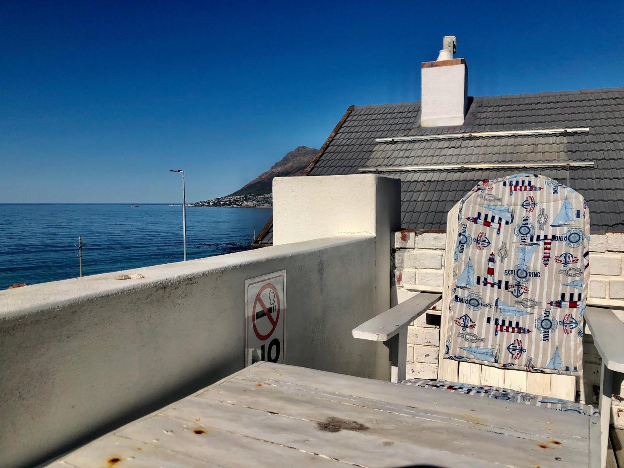 Ollava Guesthouse Simonʼs Town Exteriér fotografie